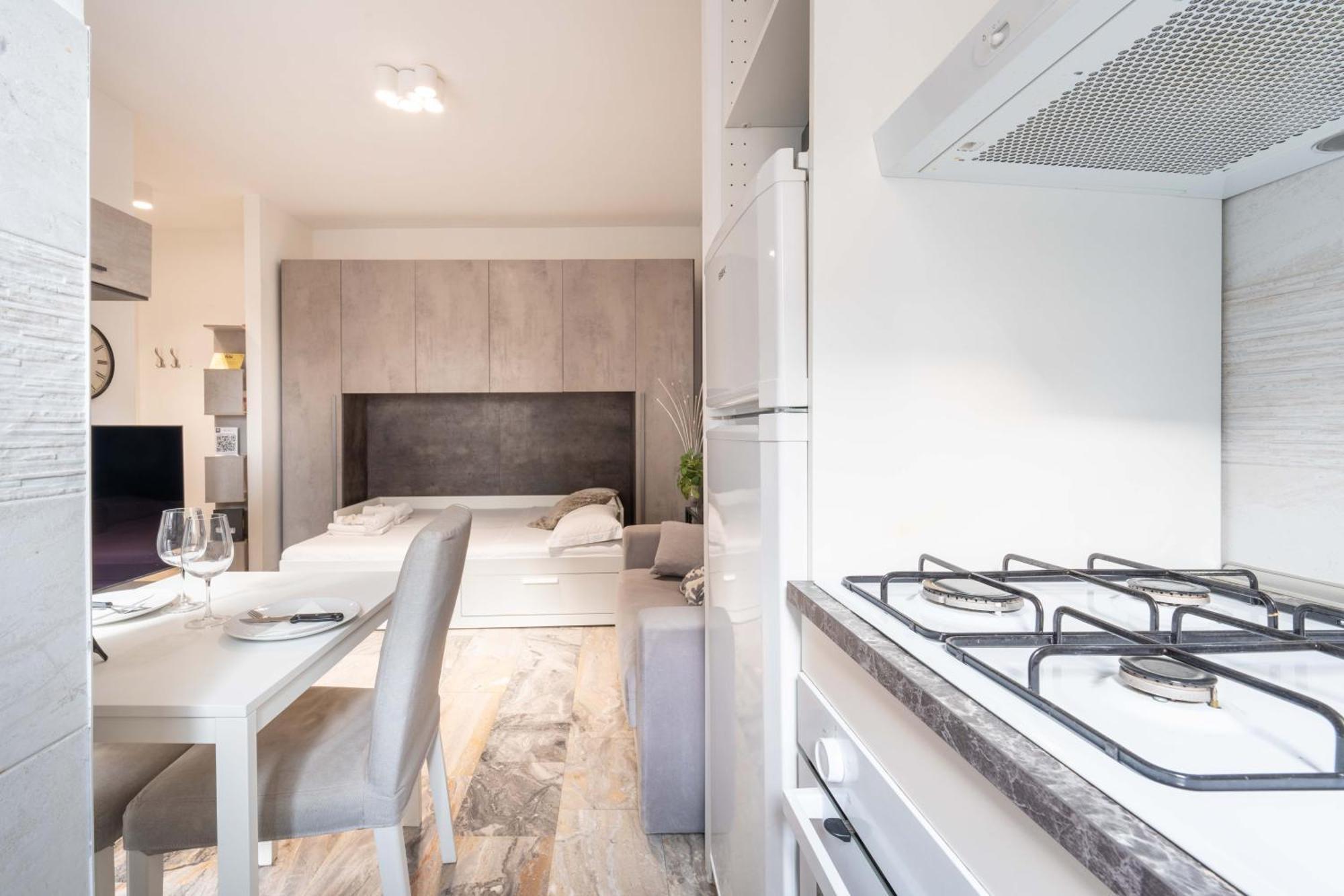 Suite 12 Milano Centro Parking Free Exterior photo